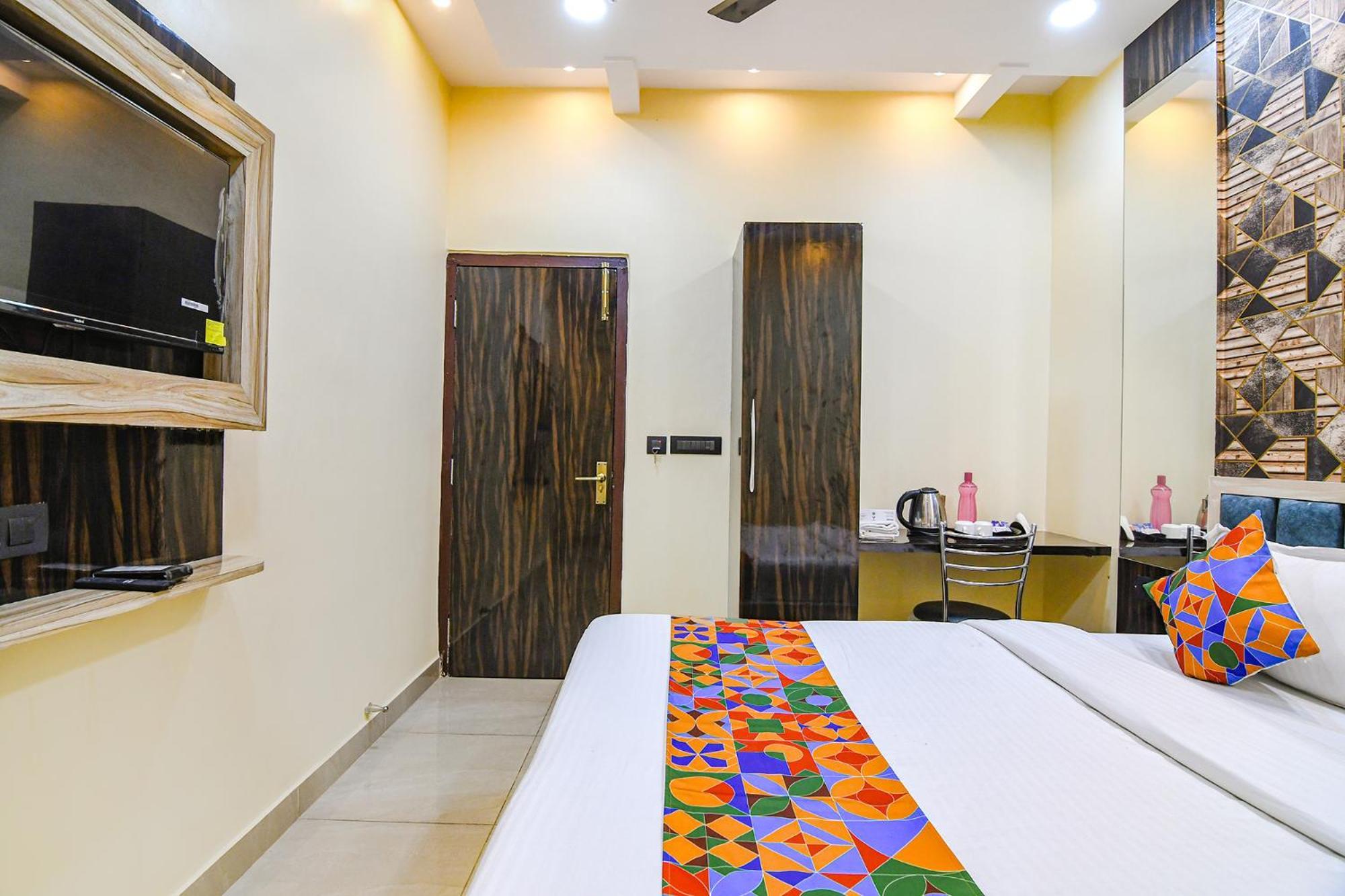 Fabhotel Royal Park Inn - Nr Eden Garden Stadium Calcutta  Esterno foto
