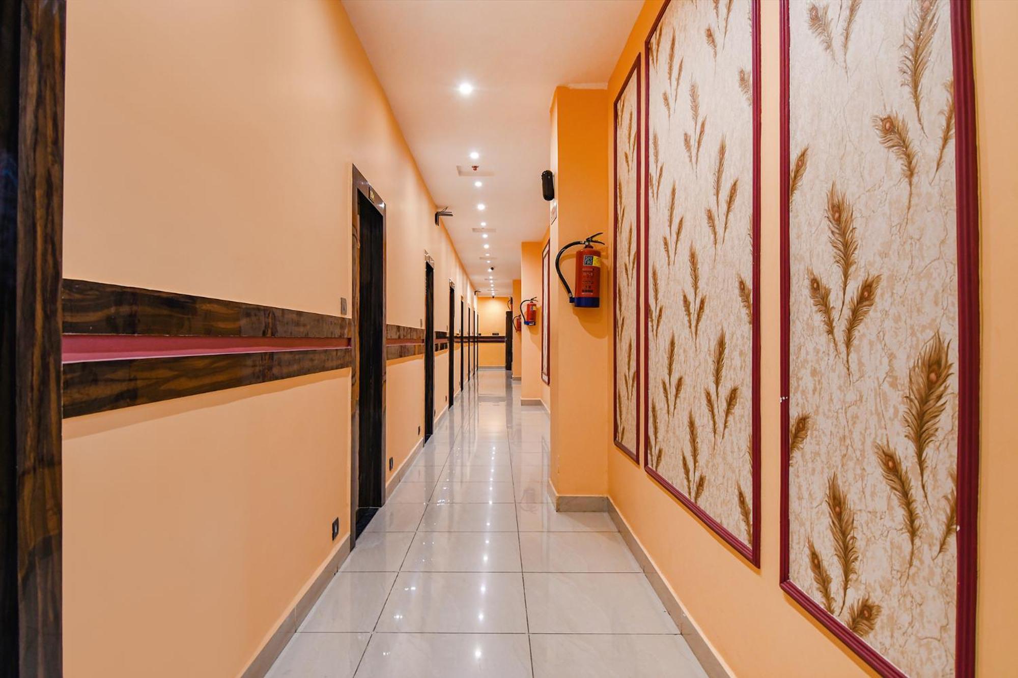 Fabhotel Royal Park Inn - Nr Eden Garden Stadium Calcutta  Esterno foto