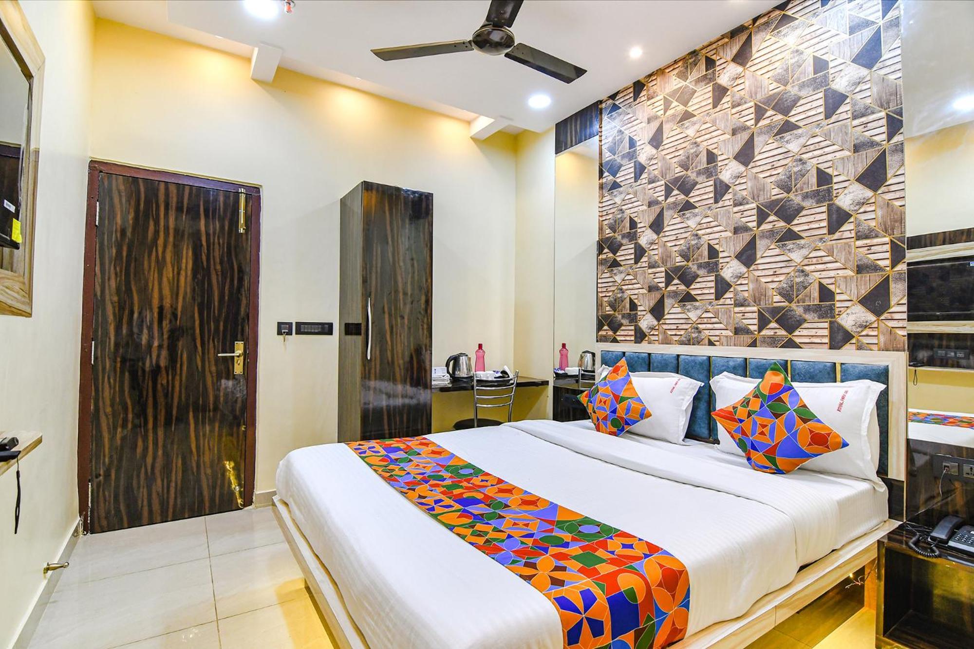 Fabhotel Royal Park Inn - Nr Eden Garden Stadium Calcutta  Esterno foto